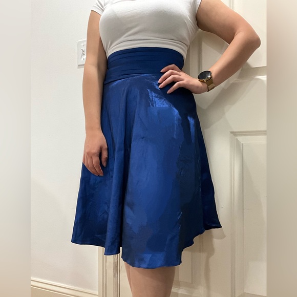 Magical royal satin blue skirt, with its own belt for a perfect shape - Picture 1 of 6